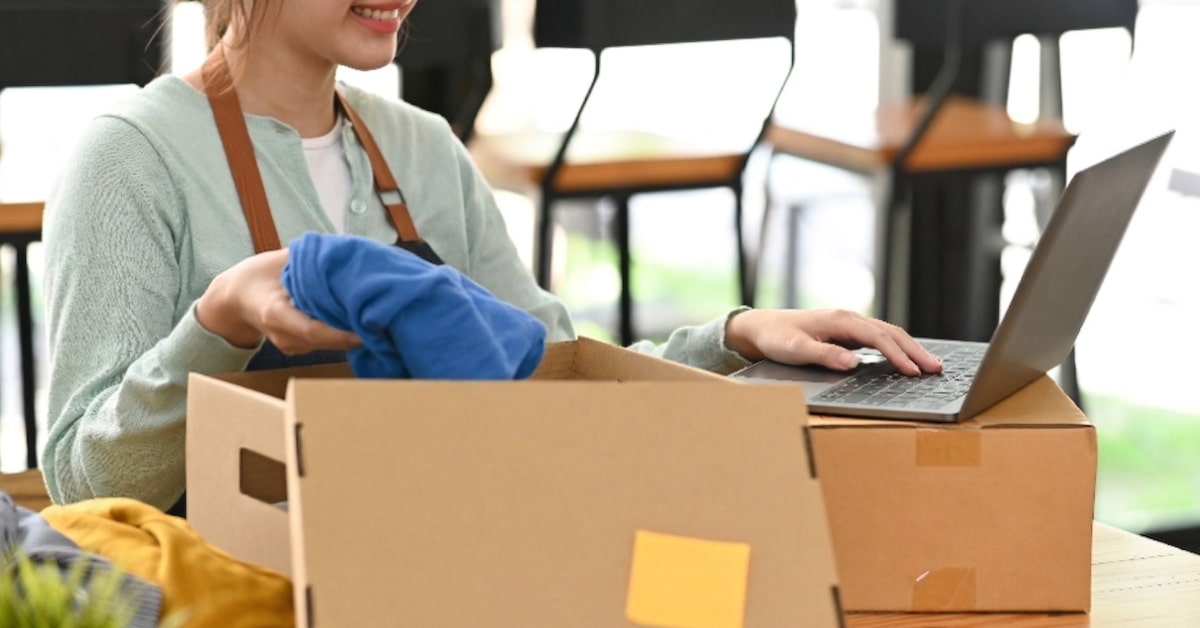 Empreendedora faz envios após aprender como enviar com a Loggi